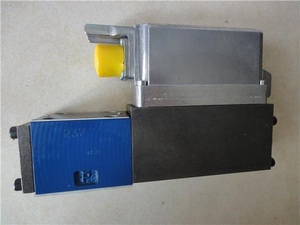 Control direccional proporcional hidráulico 4WRPEH10C3B100L-2XG24K0/F1M 0811404817 - Product Image 5