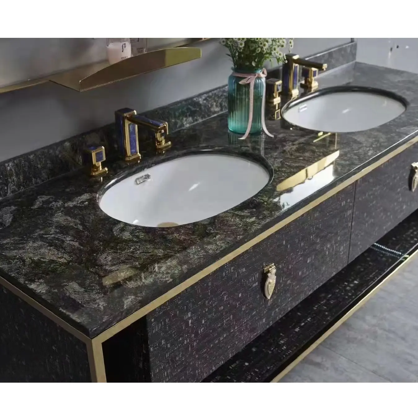 Semi Precious Natural Luxury Labradorite Blue Stone Granite Kitchen Slabs For Countertops and Table top