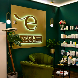 Lettere 3D in Acrilico Cinese, Insegna Luminosa a LED Fluttuante per Segnaletica Aziendale - Product Image 1