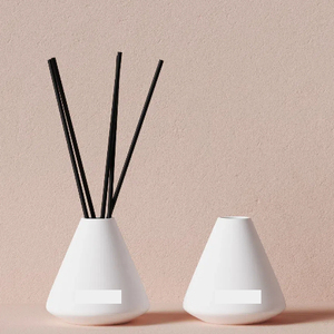 C & H Decoración de lujo para el hogar Cerámica blanca para difusor de caña Juego de velas <span class=keywords><strong>Perfume</strong></span> Fragancia de aromaterapia Aceite esencial de larga duración - Product Image 6