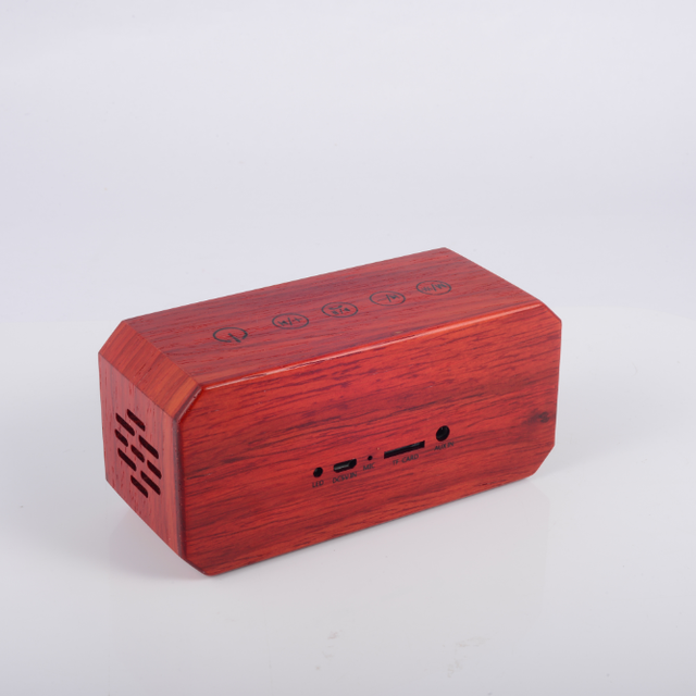 Creative Natural Wooden FM Radio Wireless for V4.2 Portable Speaker with 5-10W Output and up to 10 Hours Battery Life
