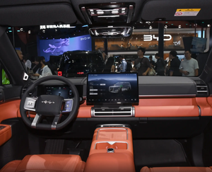 سيارات جديدة تم إطلاقها بواسطة Byd سيارات تيتانيوم Fangcheng Bao Tai7 هجينة SUV 7 حصانا تعمل بالطاقة الجديدة - Product Image 5