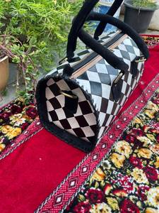 Sac de voyage / ensemble de sacs de voyage en cuir véritable fait main, noir et blanc à carreaux - Product Image 3