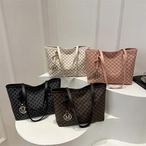 Bolso de Hombro Simple y Moderno para Mujer 2025, Bolso de Mano para Viajes de Negocios, Gran Capacidad, Bolso Tote Económico - Product Image 1