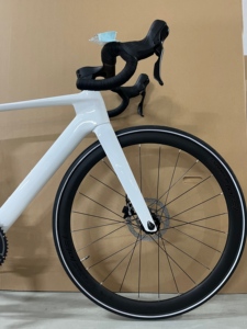 <span class=keywords><strong>Bicicleta</strong></span> de Carretera R10pro Disc Aero de Carbono 700C SENSAH 2-11S 22 Velocidades con Frenos de Disco Hidráulicos y Cableado Interno Completo - Product Image 2