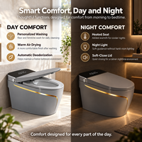 WC intelligent moderne en céramique avec bidet intégré, chasse d'eau automatique et télécommande pour salle de bain