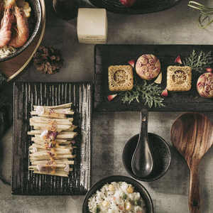 Factory Directly Sell Quality Dinnerware <b>Sets</b> Luxury Ceramic Tableware Black Plates Oven Safe Eco-Friendly Dishwasher Safe - Product Image 3