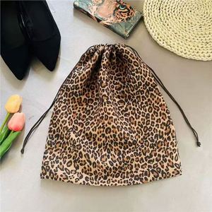 Women's Leopard Pattern <b>Dust</b> Bag for Handbags Travel Velvet Bag Drawstring <b>Dust</b>-proof Bag for <b>Cloth</b> - Product Image 3