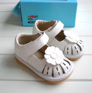 Customize especial Couro Genuíno Sandálias Sibilantes Sapatos Com Cadarço de Couro Bonito Do Bebê