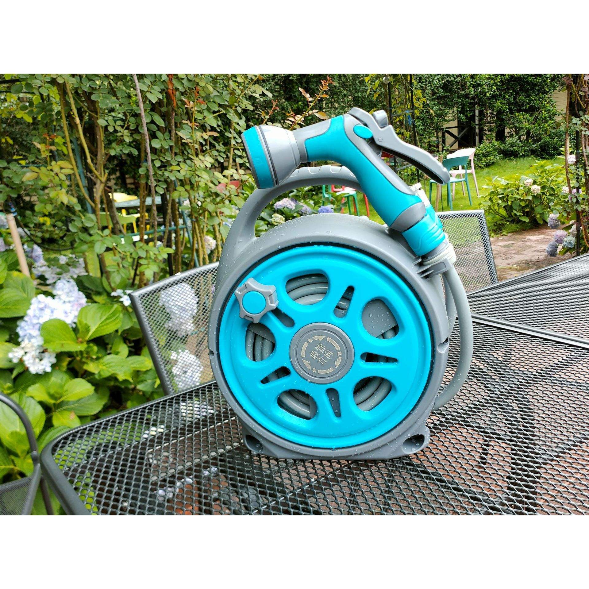 สีฟ้า-เทา