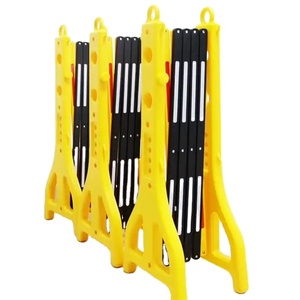 プラスチック製のポータブル道路交通フェンス拡張可能なゲート安全交通バリア - Product Image 1