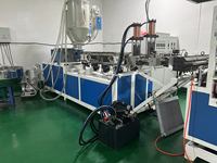 Machine de thermoformage automatique à petite échelle pour la fabrication de plats, bols et barquettes alimentaires jetables en PP