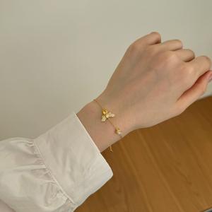 Dylam Fine Top fornitore di gioielli in argento Sterling placcato oro 18K catena a maglie 5A topazio cubico Zirconia insetti braccialetti pendenti ape - Product Image 3