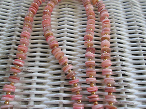 Cordón Personalizado Ecológico con Cuentas para Mujer con Gancho Metálico - Correa Exquisita y Versátil de Alta Gama para Bodas y Eventos - Product Image 3