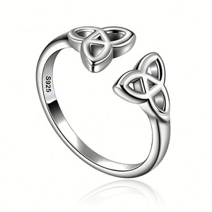 Ensemble de bijoux en argent sterling 925 avec nœud celtique irlandais Claddagh et zircon, cadeau de mariage et d'anniversaire, collier/boucles d'oreilles/bague unisexe - Product Image 2