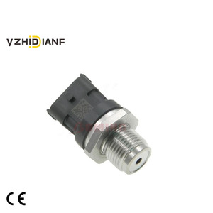 Capteur de pression du rail de carburant, capteur de pression d'huile 0281006365 0281006165 3974092 pour camions Renault MAN TGA <span class=keywords><strong>IVECO</strong></span> CIVIS - Product Image 1