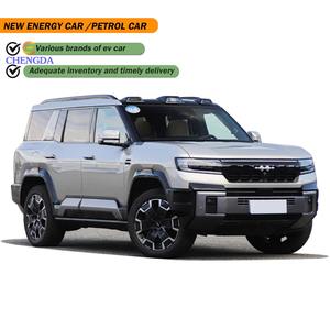 BYD Leopard 8 Edición Campeón de Nueva Energía, SUV Híbrido Enchufable, Vehículo Familiar con Tecnología Avanzada - Product Image 3