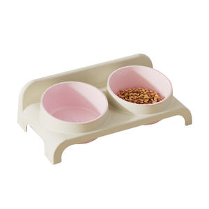 Duplo ângulo Eco-Friendly Pet alimentação <span class=keywords><strong>Bowl</strong></span> para cães gatos impede capotamento com coluna cervical Características feitas de plástico - Product Image 5