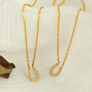 Collar con Forma de Herradura en U para Mujer, Acero de Titanio, Colgante con Diamantes, Cadena para Clavícula, Uso Diario, Plateado/Dorado - Product Image 2