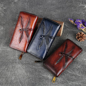 Portefeuille long pour femme en cuir véritable de luxe vintage avec logo personnalisé, motif <span class=keywords><strong>libellule</strong></span> en relief, fermeture éclair, pochette rétro, porte-cartes de crédit - Product Image 1