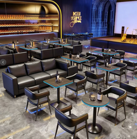 Ensemble de table haute et de tabourets de bar sur mesure de grande taille, mobilier de bistrot moderne pour boîte de nuit et bar lounge