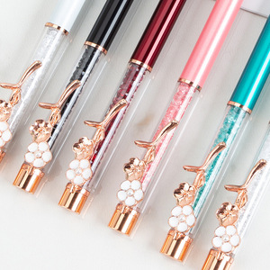Bolígrafo Personalizado con Diseño de Flor Saruka, Bolígrafo de Cristal Brillante, Bolígrafo de <span class=keywords><strong>Oro</strong></span> Rosa con Diamantes Brillantes, Regalo de Boda Premium - Product Image 2