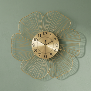 Horloge murale élégante en forme de fleur dorée, design floral décoratif pour salon, chambre à coucher, décoration de la maison - Product Image 6