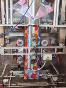 10 Head Weigher Automatic Vertical Granule Packing Machine for Peanut <strong>Cashew</strong> Pistachio Roasted Snack Pouch Sealing Equipment - Product Image 4