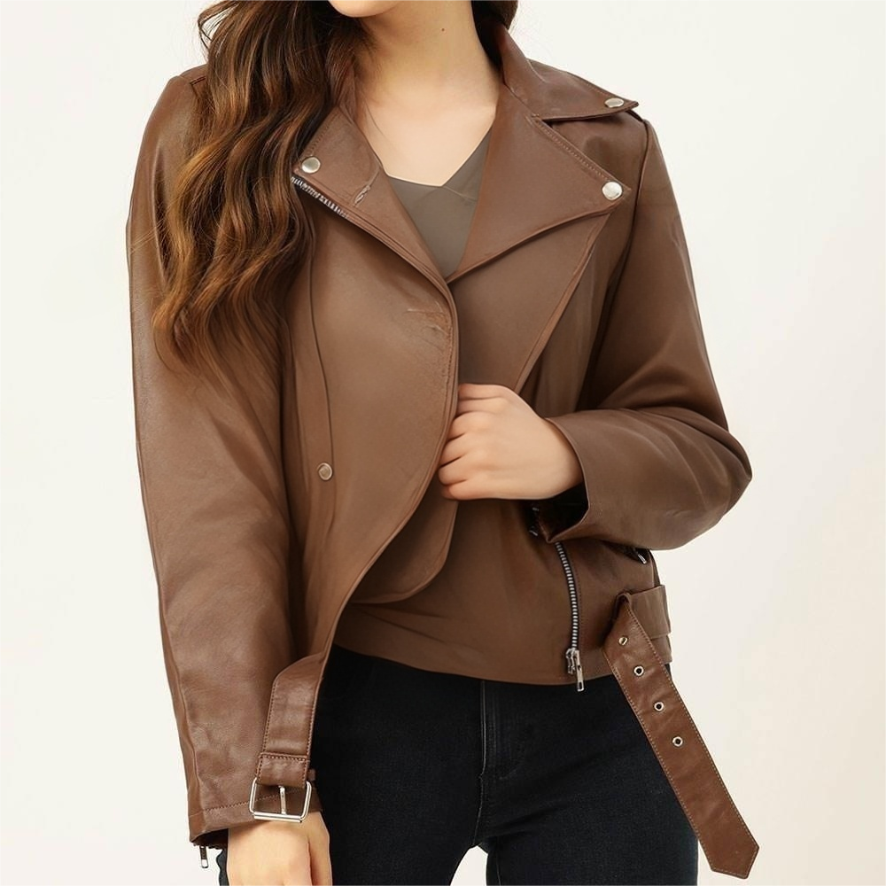 สีน้ำตาล