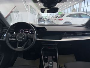 Audi A3 Limousine 35 TFSI Sport Edition <span class=keywords><strong>2022</strong></span> d'occasion, essence, berline, conduite à gauche, faible kilométrage, prête à être expédiée FOB - Product Image 6