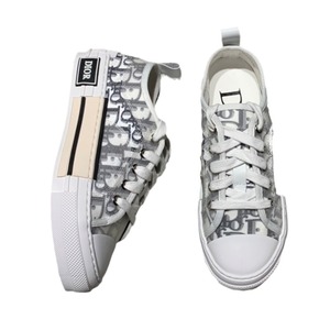 รองเท้า B23 รุ่นปี 2026 คุณภาพสูง หรูหรา สไตล์เรโทร ลำลอง ดีไซน์เนอร์ รองเท้าเดินเล่น สเก็ตบอร์ด ฤดูร้อน นุ่มสบาย เพิ่มความสูง หนัง PU - Product Image 1