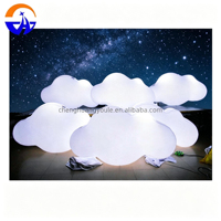 Chenghuang - Nuages suspendus personnalisés avec éclairage LED - Ballons en forme de nuage - Nuages gonflables de dessin animé pour la décoration - Affichage publicitaire