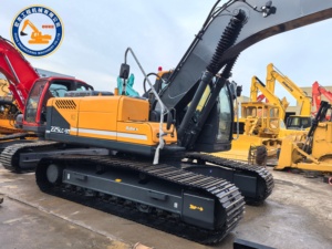 L'excavatrice Hyundai225LC-9T d'occasion en provenance de Corée du Sud présente d'excellentes performances et est à prix raisonnable - Product Image 2