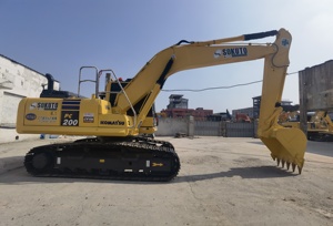 Excavadora Usada Komatsu PC220 de 22 Toneladas a Precio Económico, Máquina Original Japonesa PC220 en Venta - Product Image 2