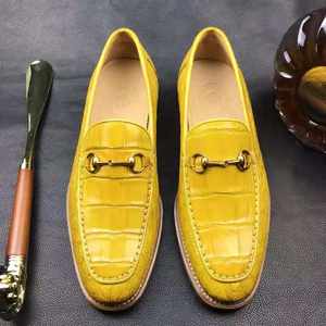 Vente en gros Mocassins Goodyear haut de gamme pour hommes, chaussures habillées en alligator tendance pour hommes, chaussures décontractées jaunes en cuir véritable crocodile pour hommes - Product Image 6