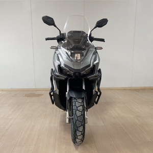 Nueva Motocicleta Jianshe ADV 2026 Gris, Potente Motocicleta de Aventura a Gasolina, Motor sin Escobillas Refrigerado por Agua, 200cc, 120km/h, Freno de Disco Hidráulico - Product Image 2