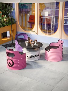 Sofá de Tambor de Petróleo de Estilo Industrial Creativo, Combinación de Mesa y Silla para Cafetería, Tienda de Té con Leche, <span class=keywords><strong>Bar</strong></span> o Cafetería de Celebridades de Internet - Product Image 2
