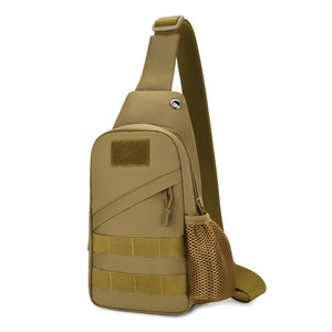 Bolso de pecho Masawei, mochila táctica para deportes al aire libre, bolso cruzado para hombre con función de recarga USB - Product Image 5