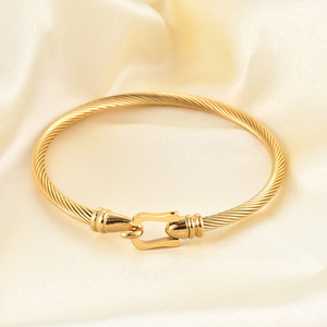 Bracelet à fermoir fer à cheval style câble en acier doré, style européen-américain, bijoux de mode pour femme, cadeau - Product Image 3