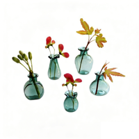 Vases miniatures en verre soufflé vert céladon, artisanat vintage, décorations de table, centres de table de mariage en gros, aimants de réfrigérateur DIY