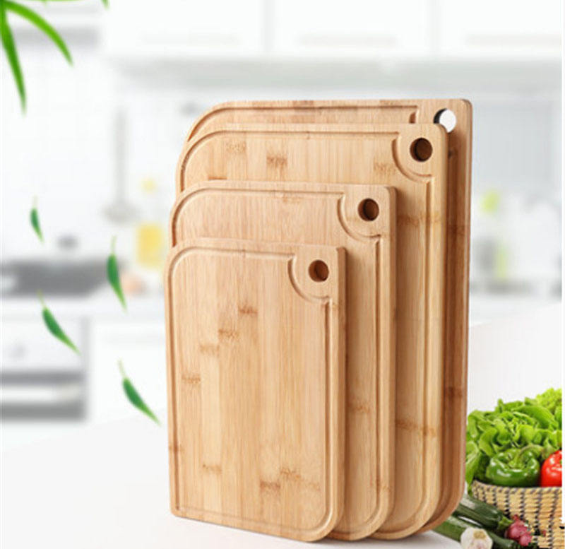 Medium bamboo cutting board 33*23*1.5
