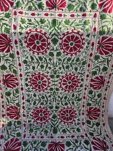 Jeté vintage en coton Suzani Kantha brodé à la main, couvre-lit coloré, tapisserie murale bohème - Product Image 4
