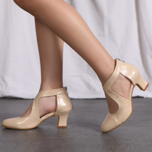 Chaussures <span class=keywords><strong>de</strong></span> <span class=keywords><strong>danse</strong></span> modernes pour femmes professionnelles pour adultes Chaussures <span class=keywords><strong>de</strong></span> <span class=keywords><strong>danse</strong></span> latine à talon moyen pour débutants Premier choix - Product Image 2