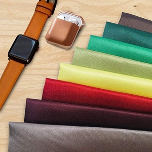 Pañuelo de bolsillo de colección de sólidos Handkerchirf de varios colores para hombres de negocios - Product Image 2