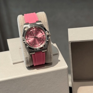 Reloj de Pulsera Mecánico Sofisticado con Esfera Sunray, Función de Fecha, Construcción Duradera, Regalo Ideal para Damas - Product Image 1