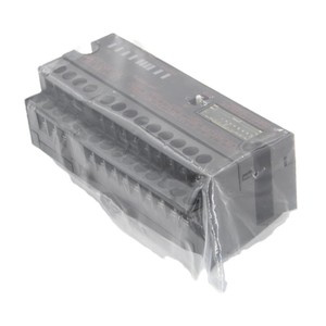 100% AJ65SBT-64AD โมดูลอินพุตการแปลงค่า a/d ตัวควบคุมโปรแกรมได้ PLC ของแท้ใหม่ - Product Image 1