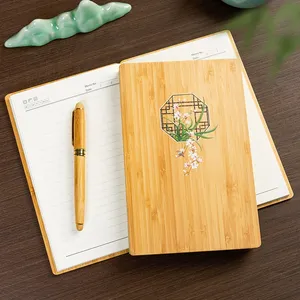 Coffret Cadeau de Luxe Léger et Haut de Gamme pour Carnet et Bloc-notes de Haute Qualité, Format A5, Souvenir d'Entreprise Personnalisable de Grande Valeur - Product Image 3