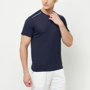 T-shirt de gymnastique personnalisé à séchage rapide pour hommes en stock entraînement à manches courtes 100% haut d'entraînement en coton vêtements de sport respirants avec impression - Product Image 3