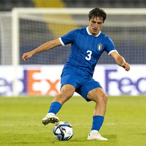 Vente en gros de maillots de football en polyester 100% avec impression par sublimation, maillots de football personnalisés, ensembles de vêtements de football pour club F05 - Product Image 3