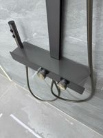 Robinet à valve en céramique à poignée unique en laiton Pomme de douche à température constante Robinet sur pied pour hôtels hôpitaux maisons appartements